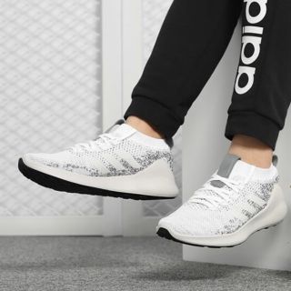 アディダス(adidas)の定10989円最上位バウンスソール仕様!アディダスピュアバウンス新品スニーカー(スニーカー)