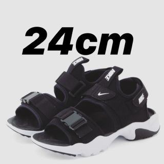 ナイキ(NIKE)のウィメンズ 24cm NIKE キャニオン サンダル CV5515-001(サンダル)