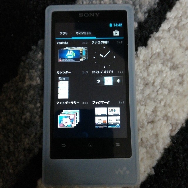 WALKMAN(ウォークマン)のウォークマンNW-F805容量 : 16GB スマホ/家電/カメラのオーディオ機器(ポータブルプレーヤー)の商品写真