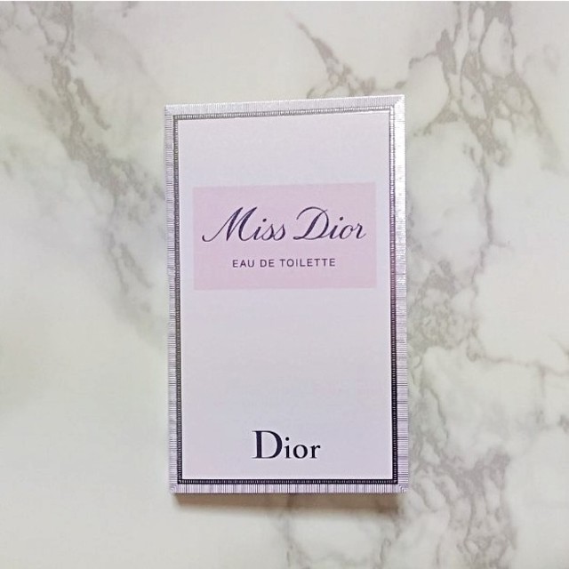 Dior(ディオール)のMiss Dior オードゥトワレ コスメ/美容の香水(香水(女性用))の商品写真