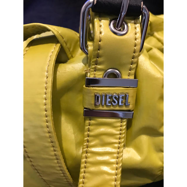 DIESEL(ディーゼル)のDIESEL バッグ&リュック レディースのバッグ(リュック/バックパック)の商品写真