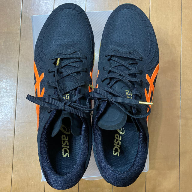 asics(アシックス)のGEL-QUANTUM INFINITY ゲル クウォンタム インフィニティ スポーツ/アウトドアのランニング(シューズ)の商品写真