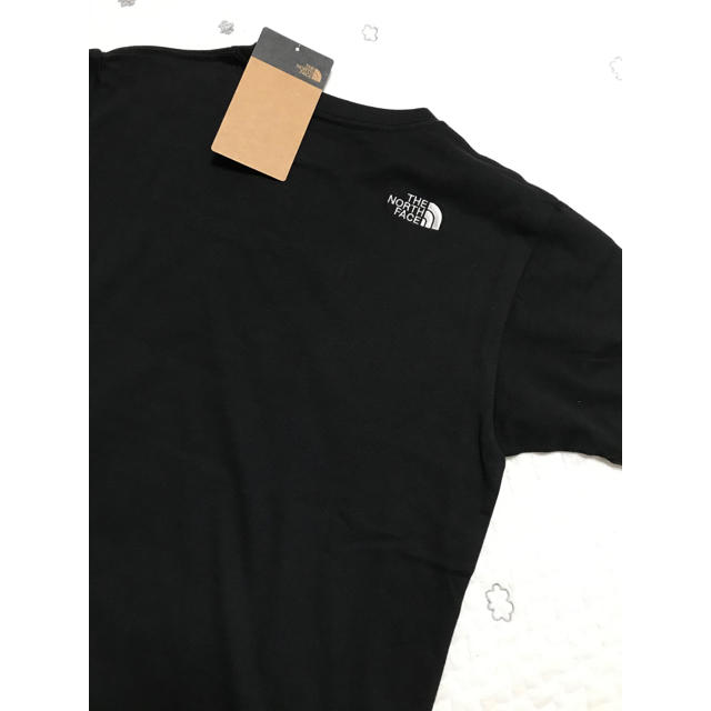 THE NORTH FACE(ザノースフェイス)の【新品】THE NORTH FACE ノースフェイス　ロゴ　Tシャツ 黒　XL メンズのトップス(Tシャツ/カットソー(半袖/袖なし))の商品写真