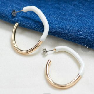 イアパピヨネ(ear PAPILLONNER)のフープピアス(ピアス)