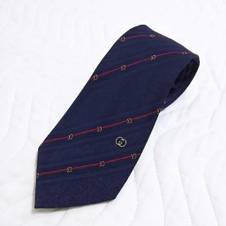 グッチ(Gucci)の専用出品です！GUCCI シルク ネクタイ他二点(ネクタイ)