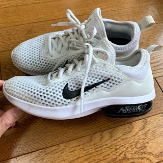 ナイキ(NIKE)のZOU様　ナイキ　エアマックス　カンタラ　23.5(スニーカー)