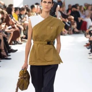 ドリスヴァンノッテン ワンショルダー ジレ | www.jarussi.com.br
