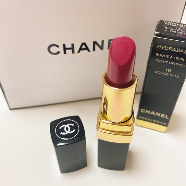 CHANEL(シャネル)の気分値下げ【新品】CHANEL  口紅 コスメ/美容のベースメイク/化粧品(口紅)の商品写真