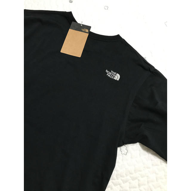 THE NORTH FACE(ザノースフェイス)の【新品】THE NORTH FACE ノースフェイス　ポケットTシャツ　黒　XL メンズのトップス(Tシャツ/カットソー(半袖/袖なし))の商品写真