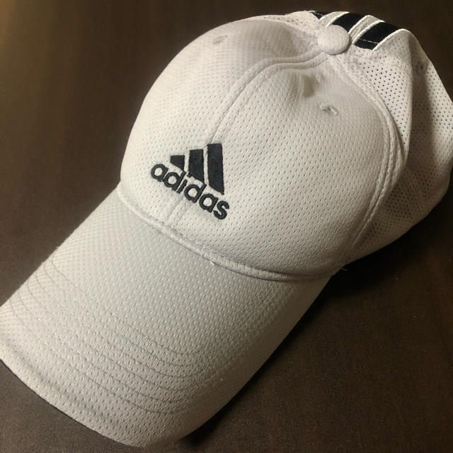 adidas(アディダス)のキャップ帽子アディダスadidas スポーツ/アウトドアのスポーツ/アウトドア その他(その他)の商品写真