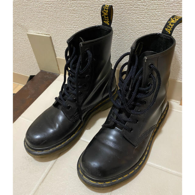 Dr.Martens(ドクターマーチン)のドクターマーチン　8ホール　UK3 ブーツ　22 22.5 レディースの靴/シューズ(ブーツ)の商品写真