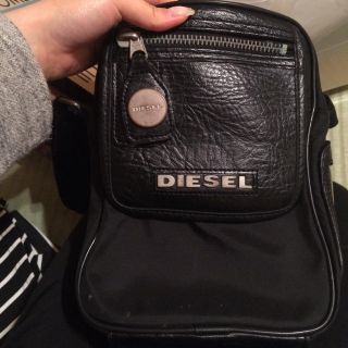 ディーゼル(DIESEL)のDIESEL 鞄(ショルダーバッグ)