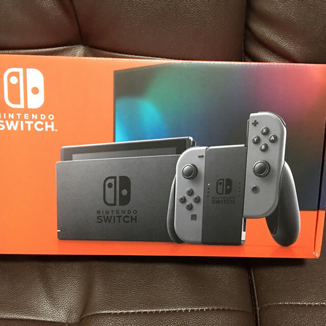 ニンテンドースイッチ　本体　グレー　Nintendo Switch