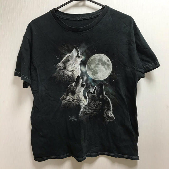 リトポニ様♡多分レディースＭサイズぐらい オオカミ Tシャツ 半袖 レディースのトップス(Tシャツ(半袖/袖なし))の商品写真