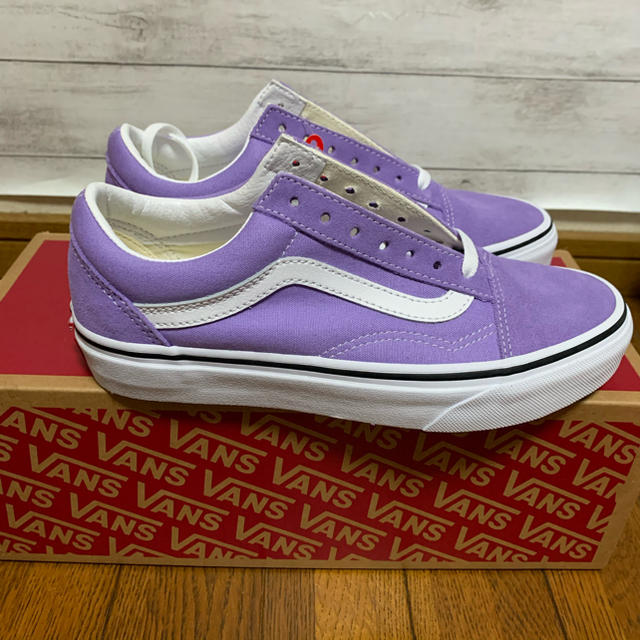 VANS(ヴァンズ)の【新品】VANS オールドスクール 23cm レディースの靴/シューズ(スニーカー)の商品写真