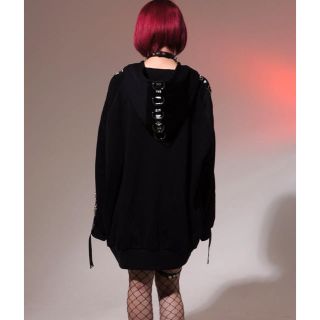 REFLEM(レフレム)DリングロゴテープZIPアップパーカーブラック REFLEM(レフレム)DリングロゴテープZIPアップパーカーブラック