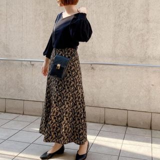 グリード(GREED)のClassic Floral Jacquard Skirt(ロングスカート)