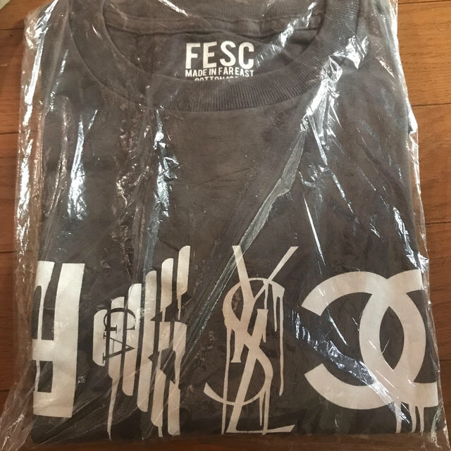 fesc イブサンローラン