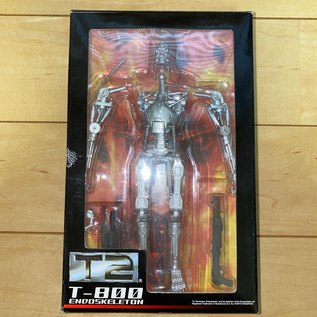 AOSHIMA(アオシマ)のスカイネット　TERMINATOR T-800 エンドスケルトン　2種セット エンタメ/ホビーのフィギュア(SF/ファンタジー/ホラー)の商品写真