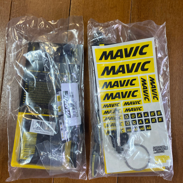 mavic cosmic pro carbon ust スポーツ/アウトドアの自転車(パーツ)の商品写真