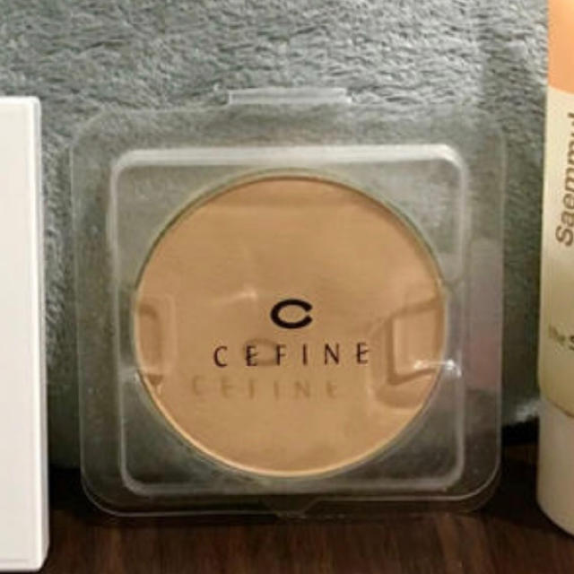 CEFINE(セフィーヌ)の専用ページ コスメ/美容のベースメイク/化粧品(ファンデーション)の商品写真