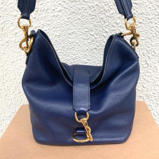 ミュウミュウ(miumiu)のミュウミュウ 完売 入手困難デザイン ネイビー ゴールド ショルダー バッグ(ショルダーバッグ)