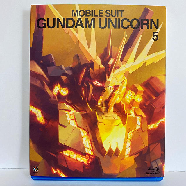 BANDAI(バンダイ)の★機動戦士ガンダムUC　5 Blu-ray★ エンタメ/ホビーのDVD/ブルーレイ(アニメ)の商品写真