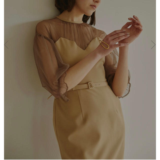 Ameri VINTAGE(アメリヴィンテージ)のAIRY SLEEVE TIGHT DRESS Ameri VINTAGE レディースのフォーマル/ドレス(ロングドレス)の商品写真