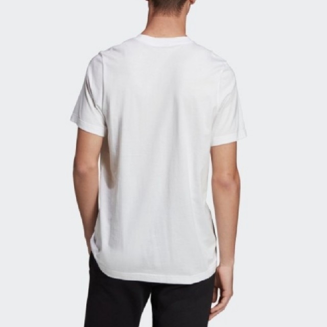 adidas(アディダス)の【新品】アディダス Tシャツ カモ柄 メンズのトップス(Tシャツ/カットソー(半袖/袖なし))の商品写真