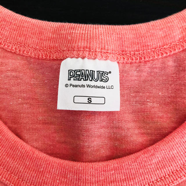 PEANUTS(ピーナッツ)のSNOOPY  レディスTシャツ　Sサイズ レディースのトップス(Tシャツ(半袖/袖なし))の商品写真