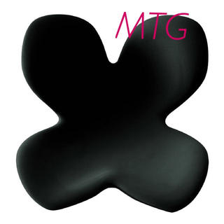 MTG「ボディメイクシートスタイル　ブラック」新品♪(座椅子)