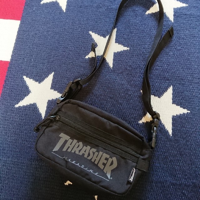 THRASHER(スラッシャー)のスラッシャーTHRASHER2WAYショルダーバッグ メンズのバッグ(ショルダーバッグ)の商品写真