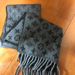 ルイヴィトン(LOUIS VUITTON)のルイヴィトン　ブラック　マフラー(マフラー)