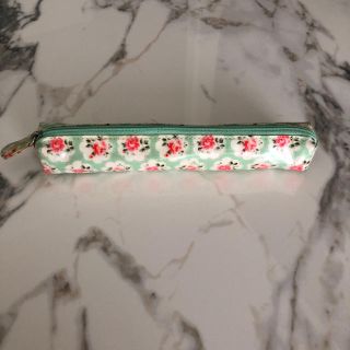 キャスキッドソン(Cath Kidston)の♥︎新品未使用♥︎キャスキッドソン　ペンケース　グリーン　(ペンケース/筆箱)