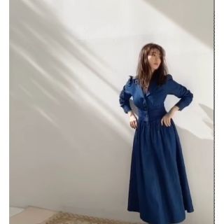 スナイデル(SNIDEL)の*新品* Her lip to Lace Belted Denim Dress(ロングワンピース/マキシワンピース)