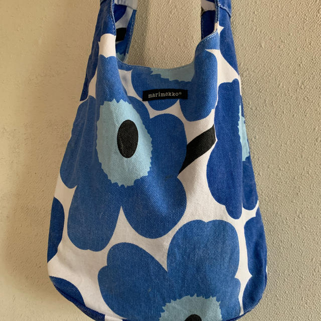 marimekko(マリメッコ)のmarimekko  ウニッコ＊ショルダーバッグ レディースのバッグ(ショルダーバッグ)の商品写真