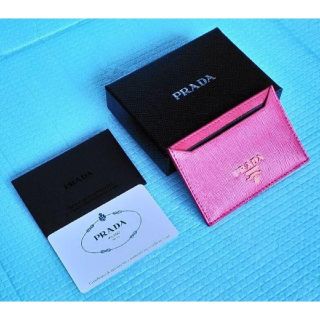 プラダ(PRADA)の✨Y様専用🌟PRADAカードケース🌟(名刺入れ/定期入れ)