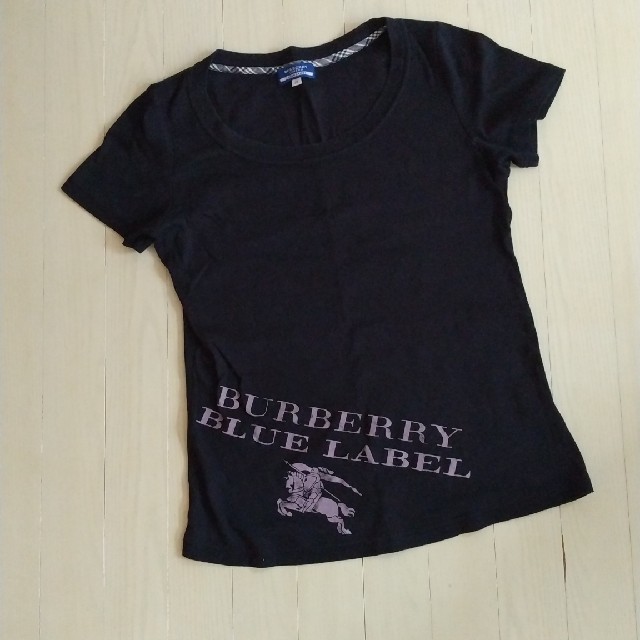 BURBERRY BLUE LABEL(バーバリーブルーレーベル)のお値下げ★バーバリー★BURBERRY★半袖Tシャツ★38★M レディースのトップス(Tシャツ(半袖/袖なし))の商品写真