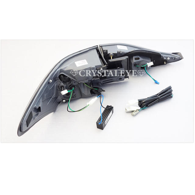 クリスタルアイレクサスCT200hファイバーフルLEDテール流れる