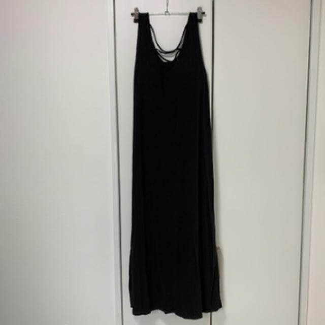 GU(ジーユー)のブラトップ、カップ付き、ワンピース、カップ付きワンピ、マキシワンピ、ブラック、M レディースのワンピース(ロングワンピース/マキシワンピース)の商品写真