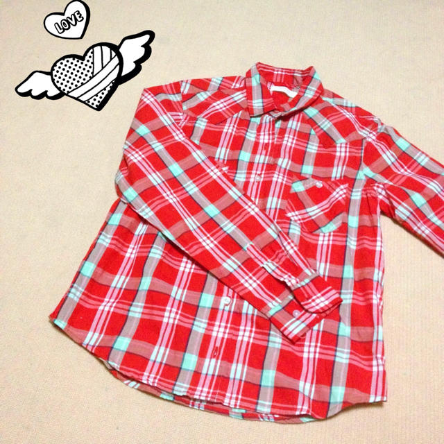 WEGO(ウィゴー)の赤チェックシャツ▽△ レディースのトップス(シャツ/ブラウス(長袖/七分))の商品写真