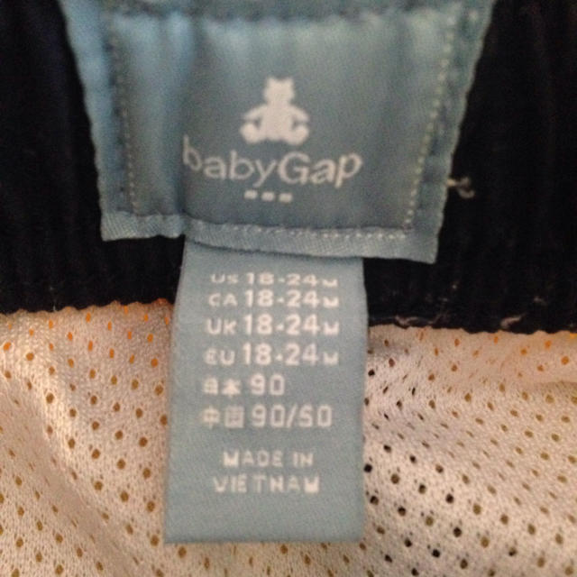 babyGAP(ベビーギャップ)の水着90センチ キッズ/ベビー/マタニティのキッズ服男の子用(90cm~)(水着)の商品写真