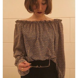 ビューティアンドユースユナイテッドアローズ(BEAUTY&YOUTH UNITED ARROWS)のpapermoon off-shoulder blouse(シャツ/ブラウス(長袖/七分))