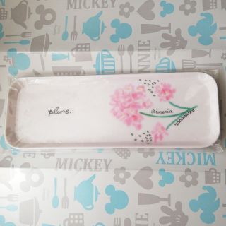 オルビス(ORBIS)の〖おまとめ割で100円♪〗【未使用品】花柄   トレー(テーブル用品)