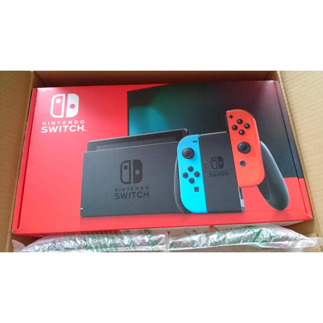 Nintendo Switch ネオンブルー/ネオンレッド 新型 美品