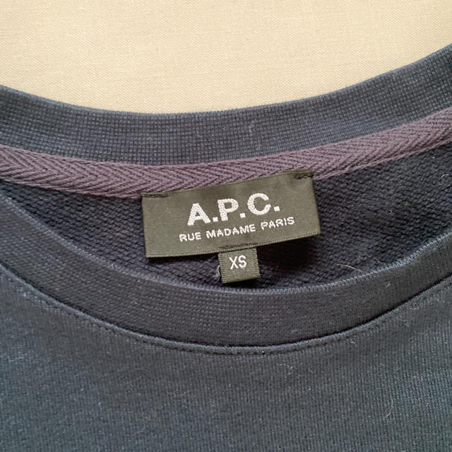 A.P.C(アーペーセー)のSALE【 A.P.C. 】アーペーセー　ロゴ　Tシャツ　トレーナー レディースのトップス(トレーナー/スウェット)の商品写真