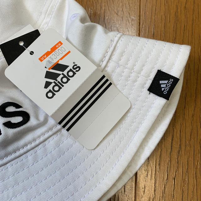 adidas(アディダス)のadidas  hat ハット 帽子 バケットハット バケハ メンズの帽子(ハット)の商品写真