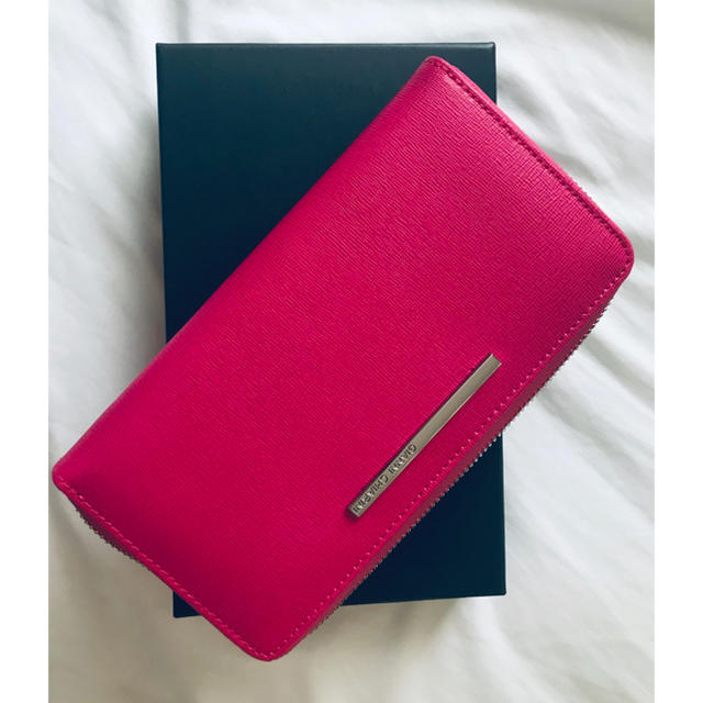 新品・未使用】Gianni Chiarini レザー長財布 - 財布