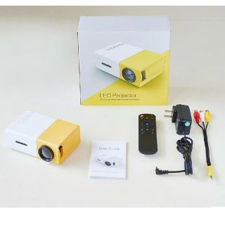 LED 超小型プロジェクター リチウムバッテリー内蔵　［dici YG300］(プロジェクター)