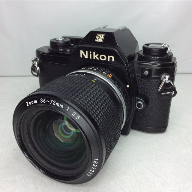 Nikon(ニコン)のニコン EM／LENS SERIES E Zoom 36-72mm f3.5 スマホ/家電/カメラのカメラ(フィルムカメラ)の商品写真